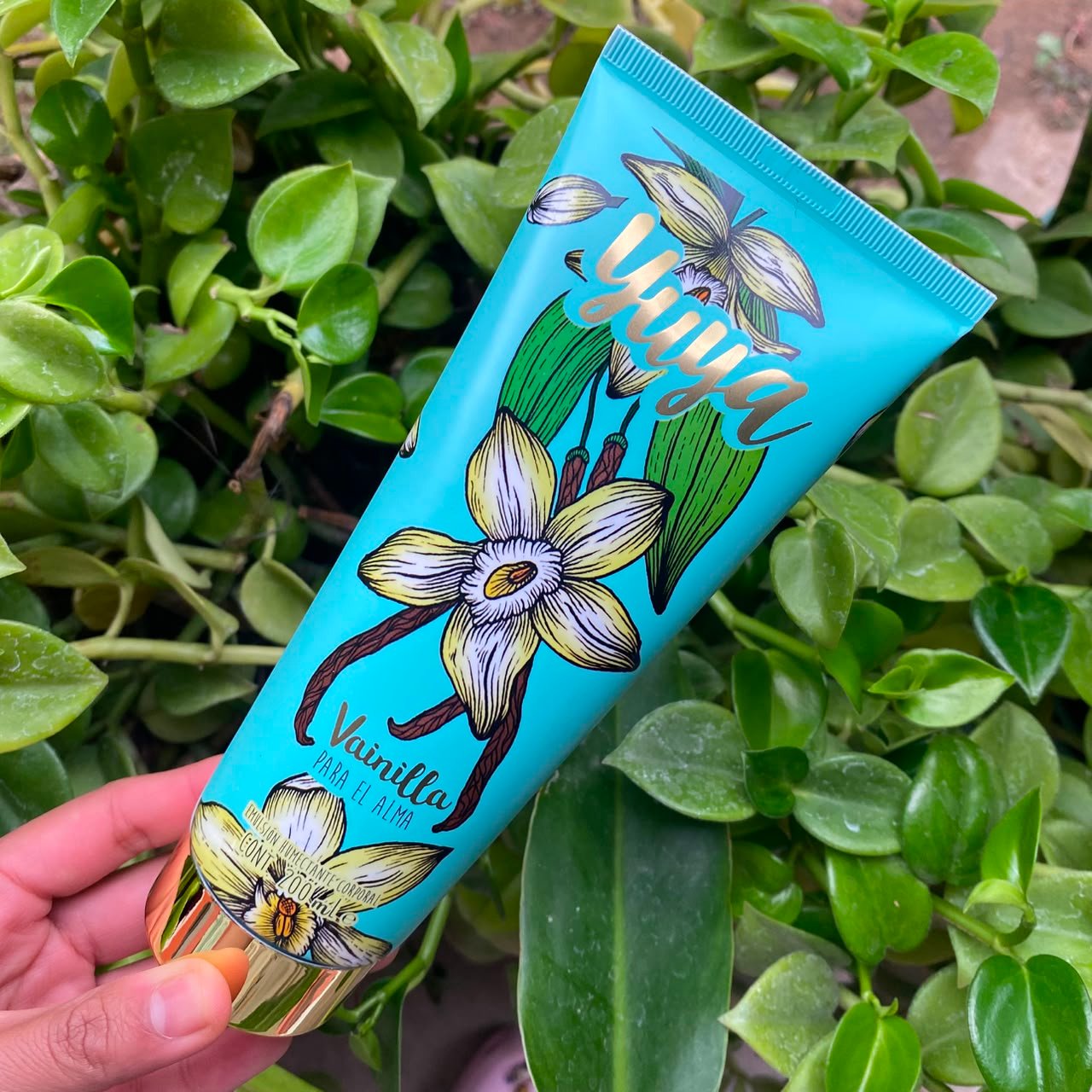 Crema  Corporal Vainilla para el alma de YUYA